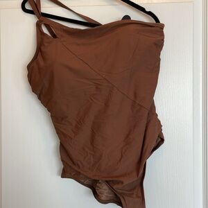 Lands End one shoulder swimsuit in a rich brown color. Size 20 W